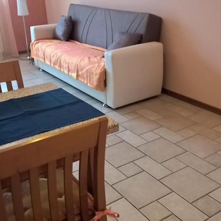 ヴェルナンテLa Casa Dei Dalmassアパートメント エクステリア 写真